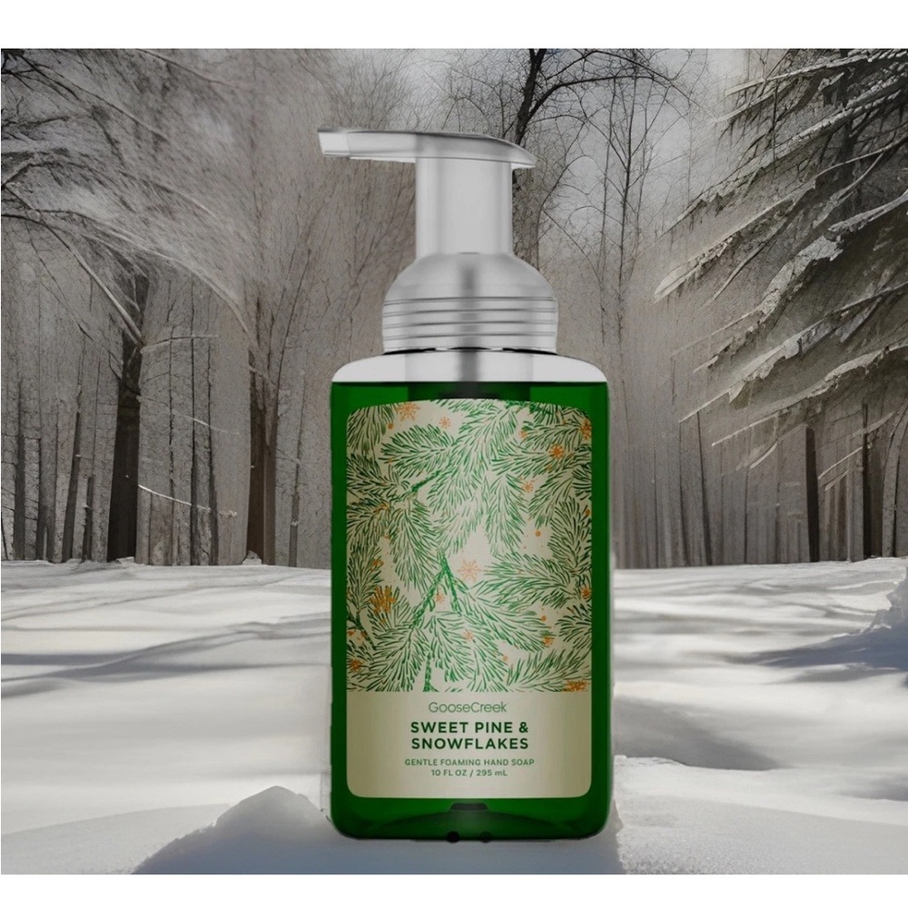 Goose Creek Foaming Hand Soap- Sweet Pine & Snowflakes (9.1 fl oz)